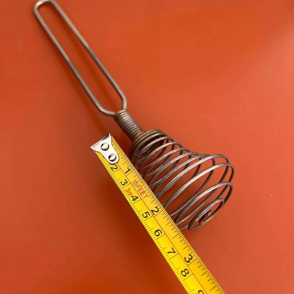 Vintage Metal Wire Coil Spring Whisk Beehive Tornado Kitchen Tool 8.5 Inch‎